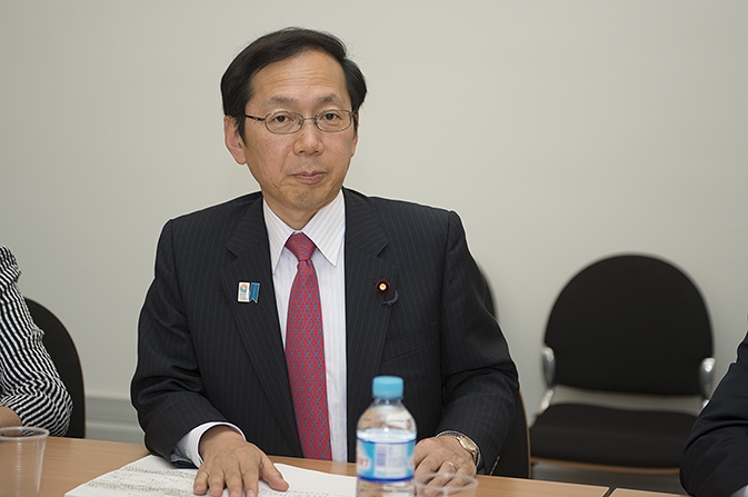 Rencontre avec le secrétaire parlementaire des finances au Japon