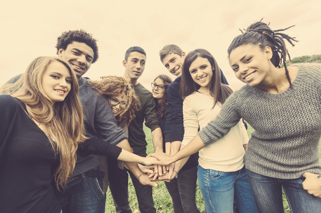 Favouring the Economic Integration of Young People with Immigrant Backgrounds